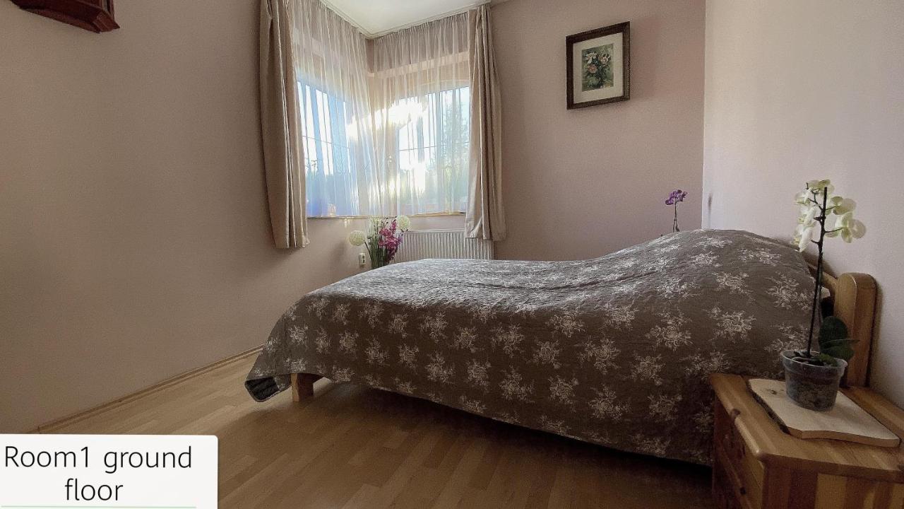 House4U Vila Balatonszárszó Exterior foto