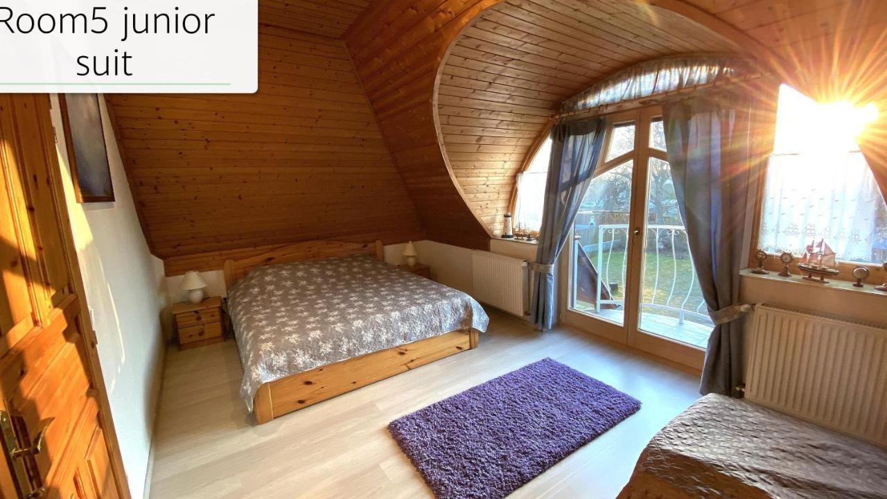 House4U Vila Balatonszárszó Exterior foto