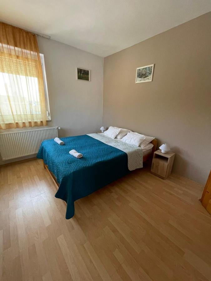 House4U Vila Balatonszárszó Exterior foto